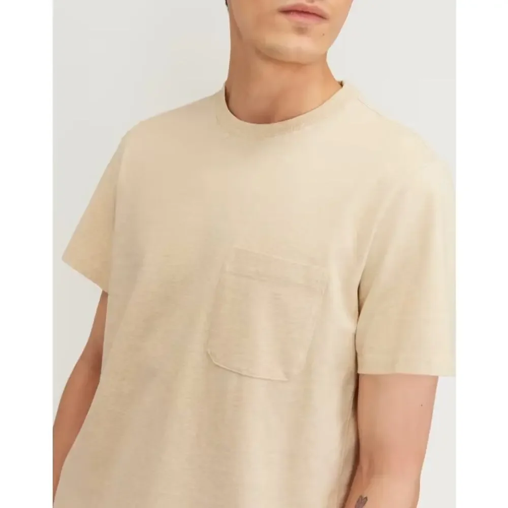 EVERLANE Uniform Men's Organic Cotton Pocket Tee Medium Tan Plain Khaki NWT - Picture 2 of 13